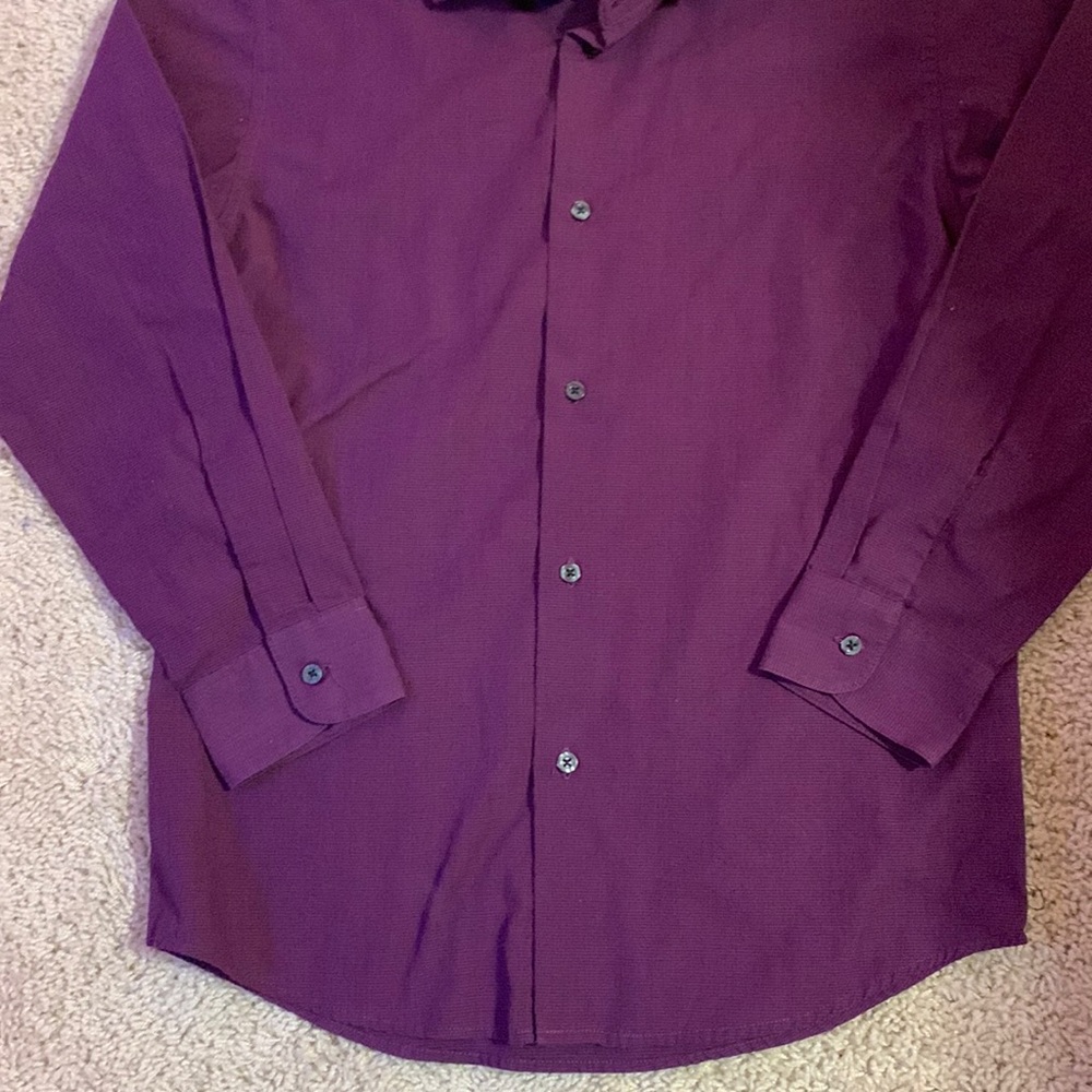Boys Chaps Maroon Button Down Long Sleeve Dress Shirt Size Medium - Picture 3 of 8
